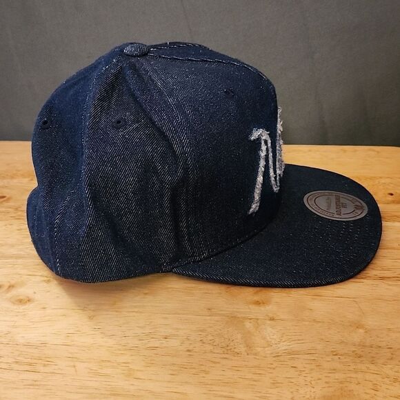 Mitchell & Ness Brooklyn Nets Snapback New - Picture 3 of 7